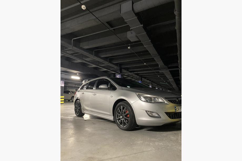 Opel Astra J 2009–2015 Zijskirts HB/SW (spuitklaar) Foto 2