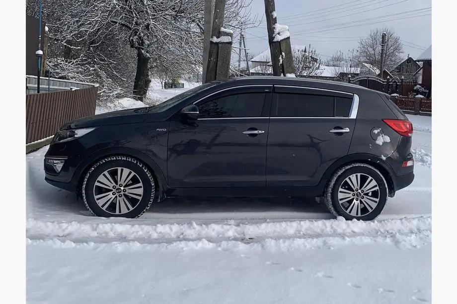 Kia Sportage 2010–2015 Windschermen met chromen sierlijst Niken Luxury (4 stuks) Image