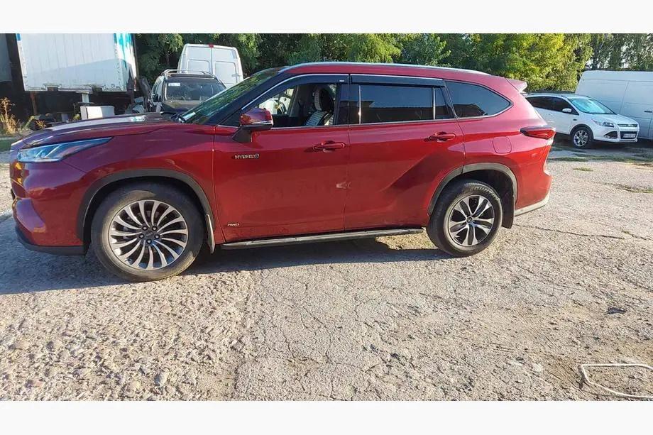 Toyota Highlander 2019– Windschermen met chromen sierlijst Niken Luxury (4 stuks) Foto 3