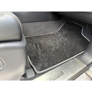 Deluxe stoffen automatten (3 rijen, zwart) Nissan Armada 2016–2024 foto 3