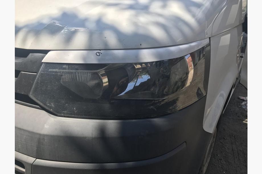 Volkswagen T5 2010–2015 Koplampwimpers (2 stuks, overspuitbaar) Foto 2