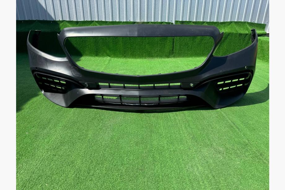 Mercedes E-class W213 2016–2023 Voorbumper in AMG E63-design (voor 2016-2020) Foto 3