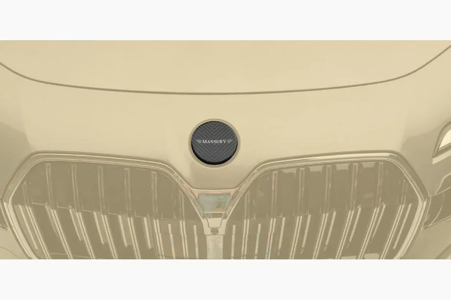 BMW 7 Serie G70/G71 2022– Voorembleem MNSR (carbon) Image