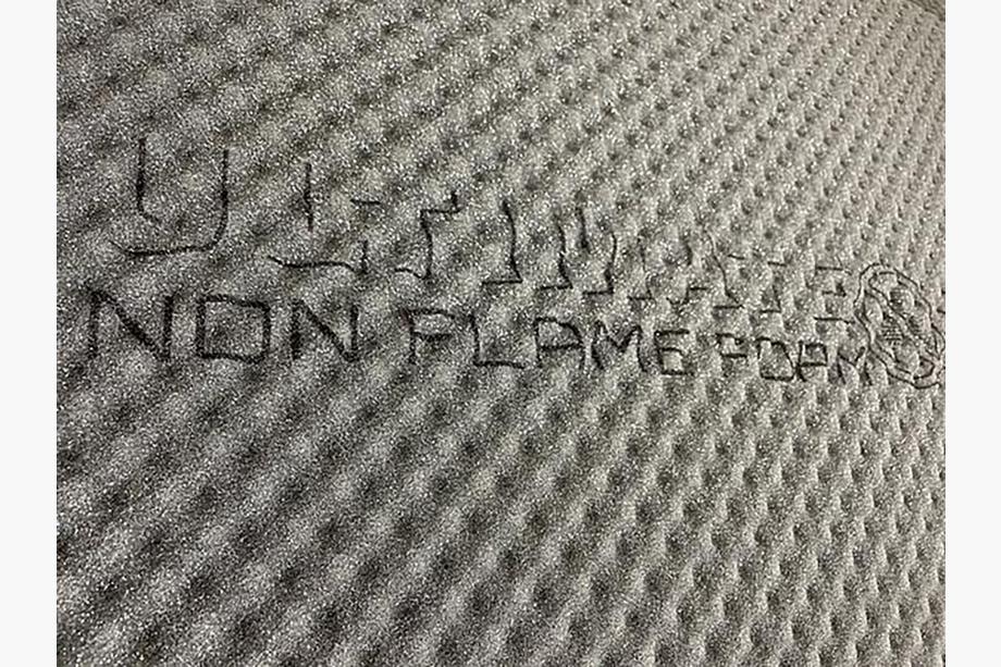 Brandwerende geluidsabsorberende plaat SQL NF 15 Non flam Foam 15 mm (75x100 cm) Foto 1
