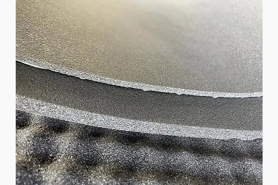 Geluids- en warmte-isolatie ULTIMATE ACCENT 4 mm met waterbestendige lijmlaag, plaat (0,5 m x 0,75 m) Image