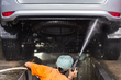 Hoe vaak moet je de onderkant van je auto wassen? foto 1