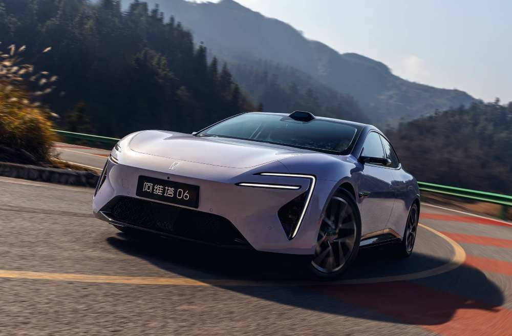 Review van de elektrische sedan Avatr 06