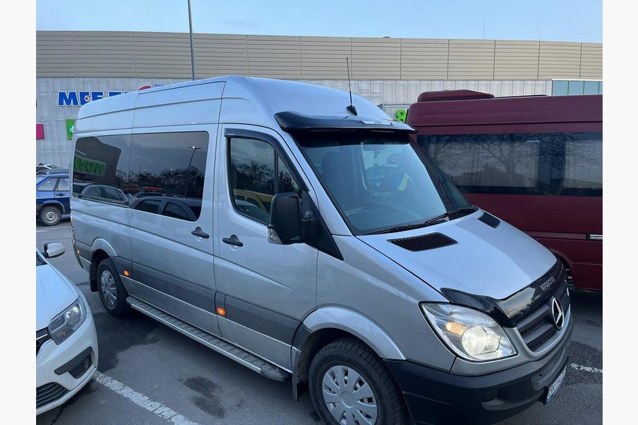Mercedes Sprinter W906 2006–2018 Voorruitdeflector V1 (spuitklaar, zelfklevend) Foto 3