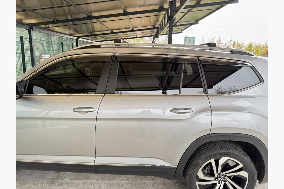 Volkswagen Atlas (Terramont) 2016– Dakdragers (dwarsbalken) voor standaard dakrails zonder sleutel Flybar V1 (2 stuks) tot 140 cm, grijs Image
