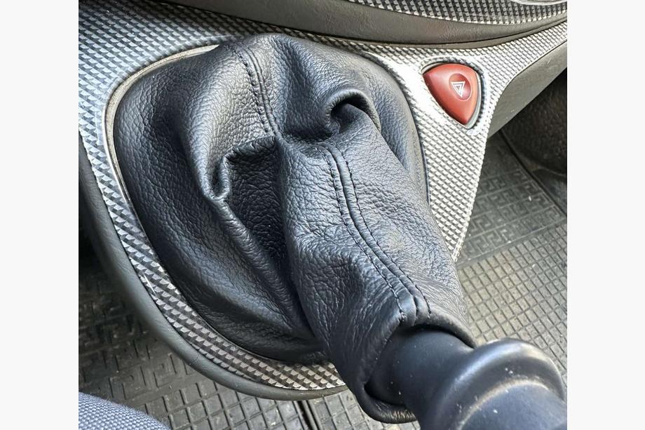 Nissan Primastar 2002–2014 Leren versnellingspookhoes Image
