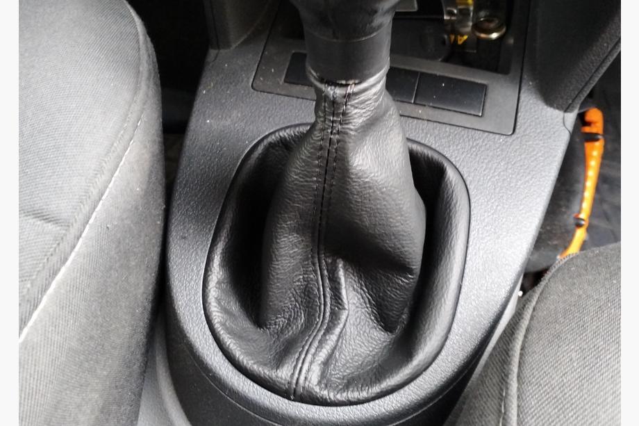Volkswagen Caddy 2004–2010 Leren versnellingspookhoes Foto 3