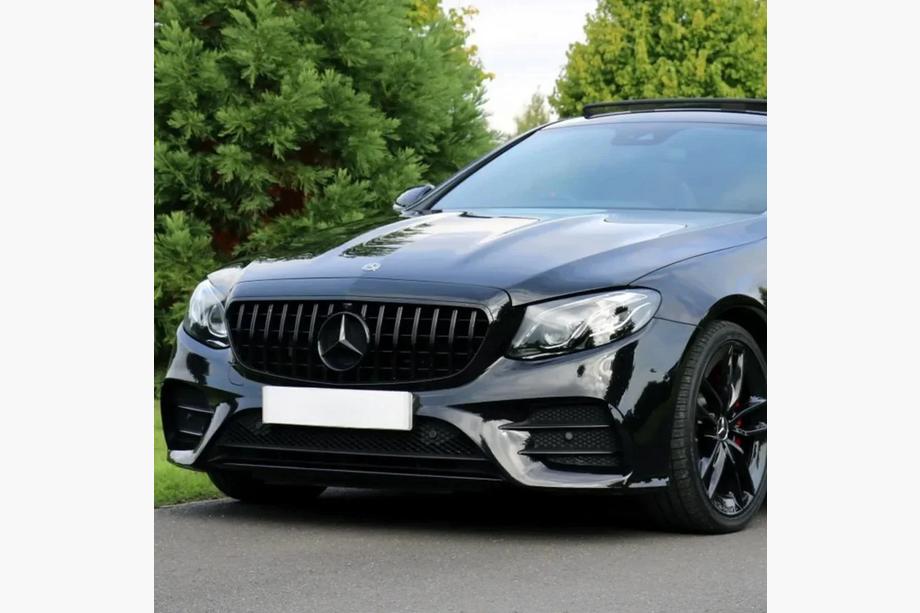 Mercedes E-Klasse Coupé C238 2016–2024 GT Panamericana Black voorgrille (voor Avantgarde/AMG-Line/E43 AMG/E53 AMG 2016-2020) Image