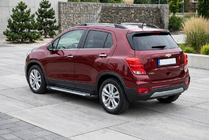 Chevrolet Trax 2012–2023 Side steps Line (2 stuks, aluminium) foto 1