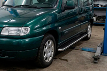 Peugeot Partner 1996–2008 Maydos V1 zijtreden (set 2 stuks, aluminium + RVS) foto 1
