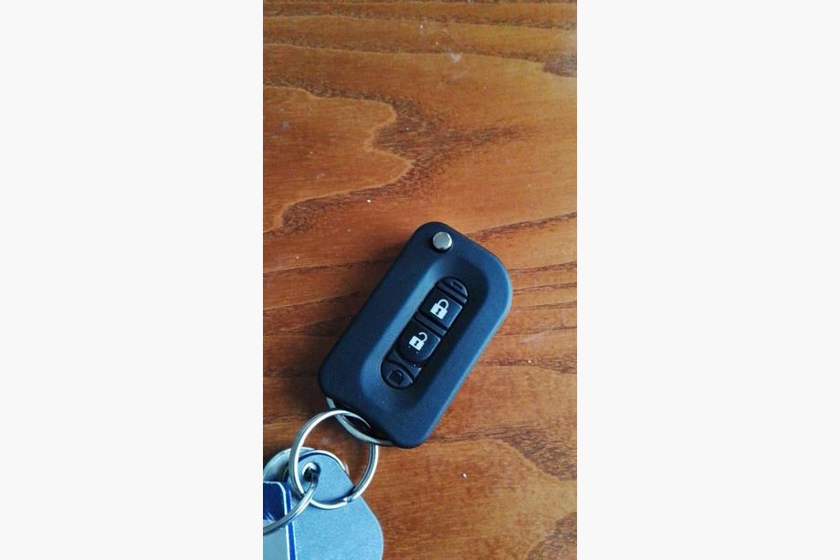 Nissan Note 2012–2020 Flip key - sleutel met flesopener Foto 5