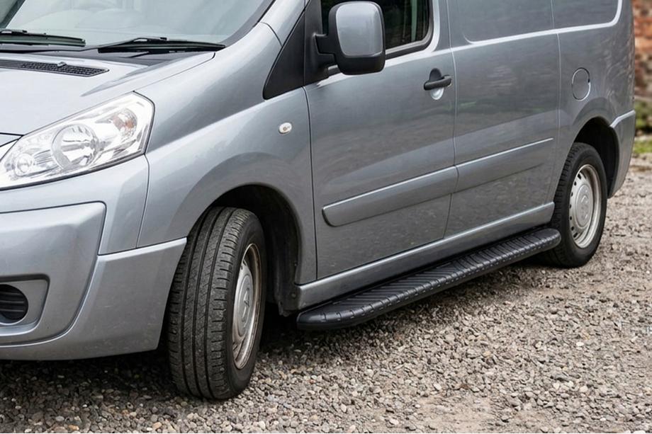 Fiat Scudo 2007–2015 Bosphorus Black side steps (2 st., aluminium) Image