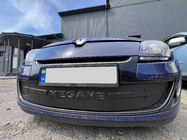 Renault Megane III 2009–2016 Winterafdekking voor grille (2009-2013, onder) Mat foto 5