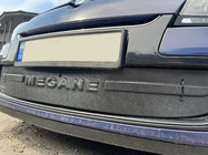 Renault Megane III 2009–2016 Winterafdekking voor grille (2009-2013, onder) Mat foto 9