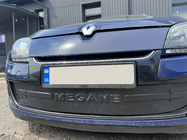 Renault Megane III 2009–2016 Winterafdekking voor grille (2009-2013, onder) Mat foto 6