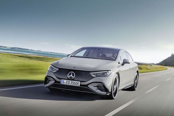 Mercedes-Benz EQE (V295): Review van de elektrische business-sedan Foto 2
