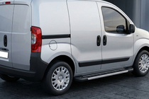 Fiat Fiorino/Qubo 2008–2024 Side steps RedLine V1 (2 stuks, aluminium) foto 1