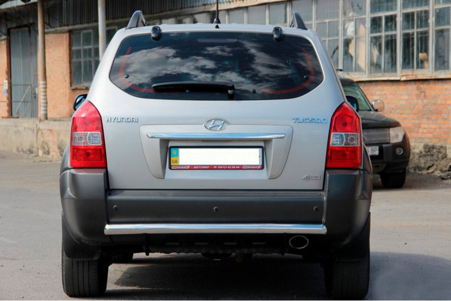 Hyundai Tucson JM 2004– Achterbeschermbeugel AK002 (RVS) Image