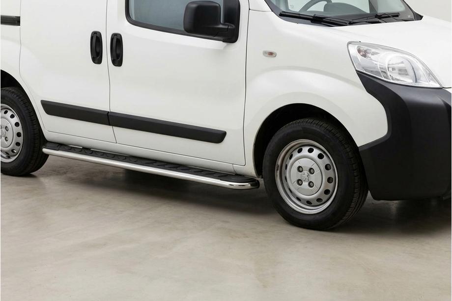 Peugeot Bipper 2008–2017 Maydos V1 zijtreden (set 2 stuks, aluminium + RVS) Image