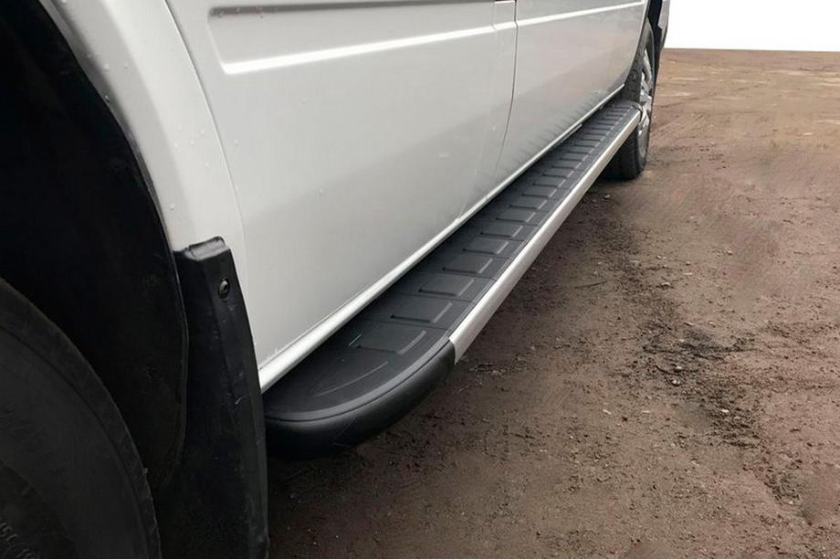 Mercedes Sprinter W901/902/903/904/905 1995–2006 Duru side steps (2 stuks, aluminium) Image