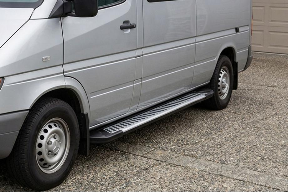 Volkswagen LT 1995–2006 Side steps Line (2 stuks, aluminium) Image