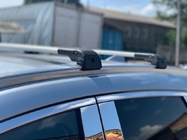 Peugeot Partner/Rifter 2019– Dakdragers (dwarsbalken) voor geïntegreerde dakrails Wingbar V2 (2 stuks) Grijs foto 1