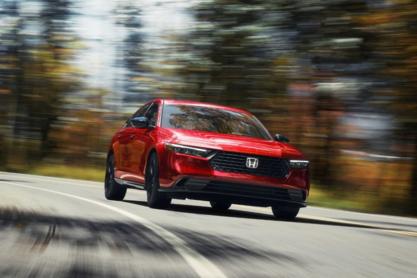 Honda Accord XI generatie: Review van de elegante sedan