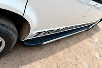 Volkswagen T5 Caravelle 2004–2010 Duru zijtreden (set van 2, aluminium) Korte wielbasis foto 1