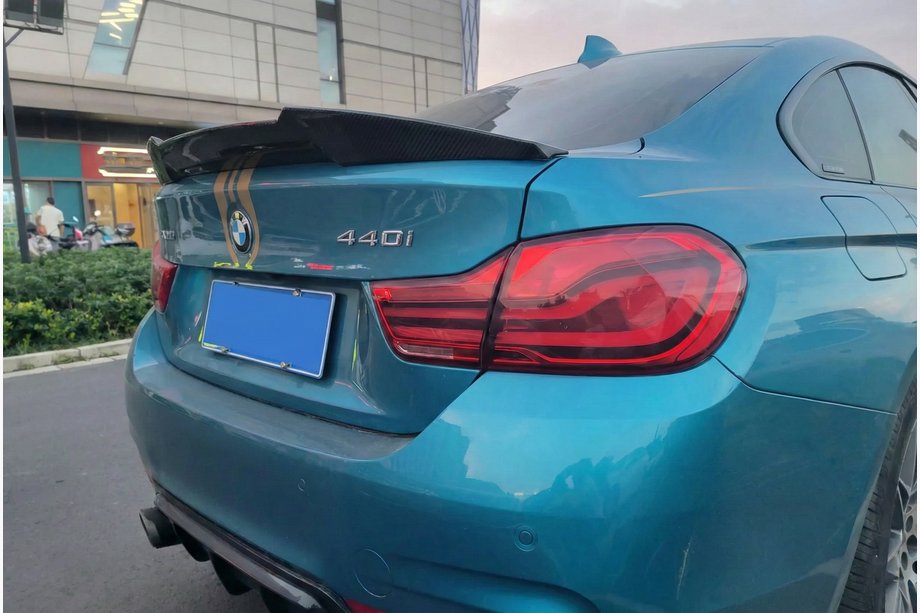 BMW 4 Serie F32/F33/F36 2012–2020 M4-stijl spoiler (voor F36, hoogglans zwart) Foto 1