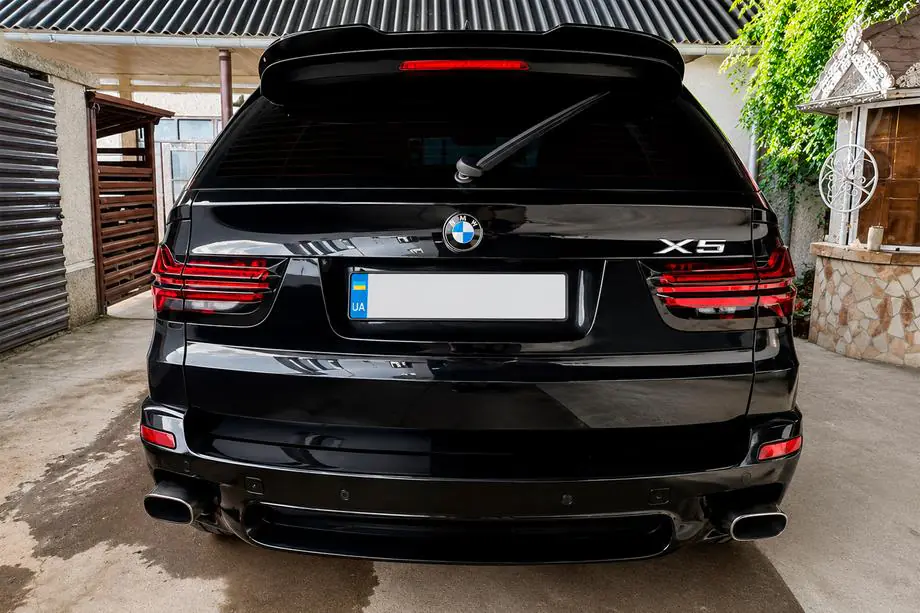 BMW X5 E70 2007–2013 Spoiler (hoogglans zwart) Foto 3