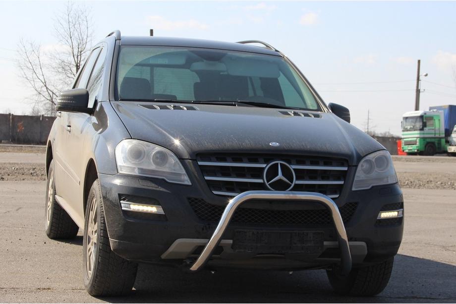 Mercedes ML W164 2005–2011 Frontbeugel WT006 (RVS) Foto 1