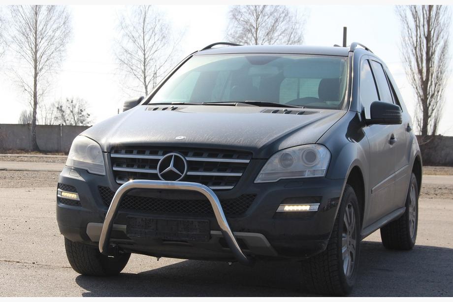 Mercedes ML W164 2005–2011 Frontbeugel WT006 (RVS) Foto 2