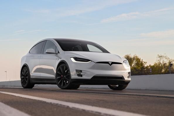 Moet je een nieuwe elektrische auto inrijden?