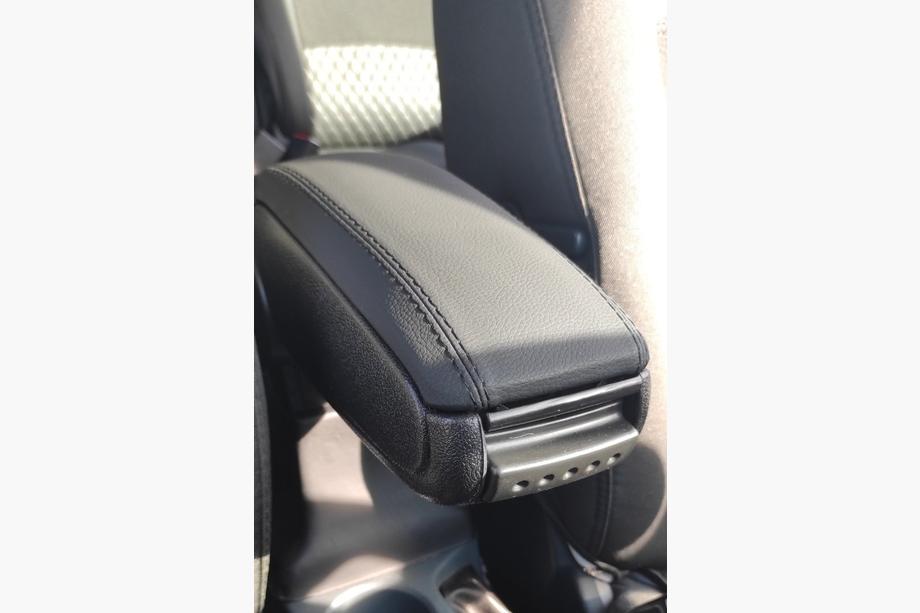 Ford C-Max/Grand C-Max 2010–2019 Armsteun Image