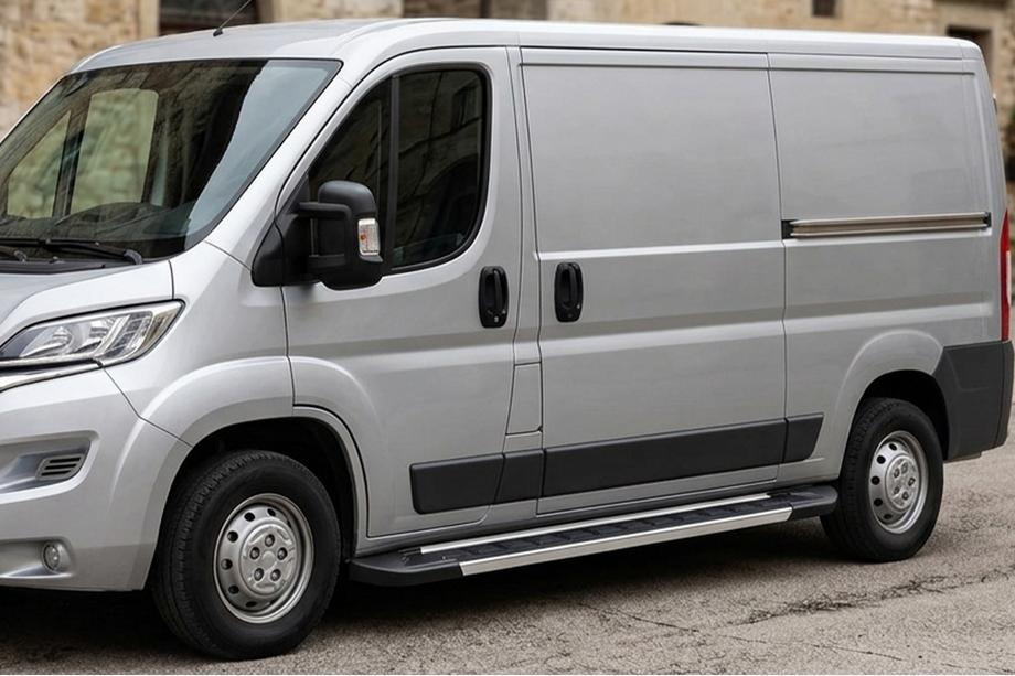 Fiat Ducato 2006–2025 Zijtreden RedLine V1 (2 stuks, aluminium) Image