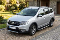 Dacia Logan MCV 2013–2020 Zijtreden RedLine V1 (2 stuks, aluminium) foto 1