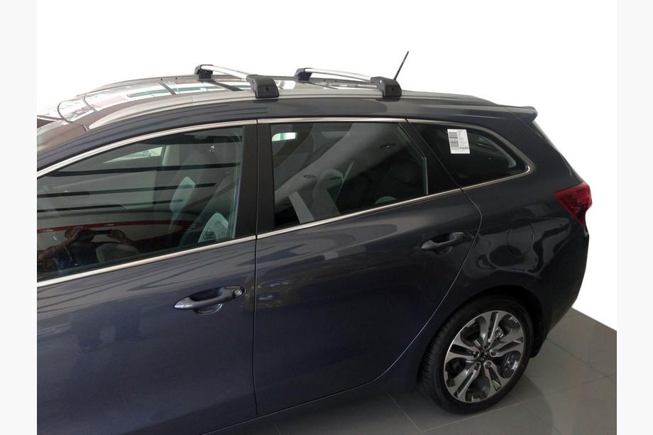 Kia Ceed 2012–2018 Dakdragers (dwarsbalken) voor geïntegreerde dakrails, afsluitbaar WingCarrier V2 (2 st.) Zwart Image