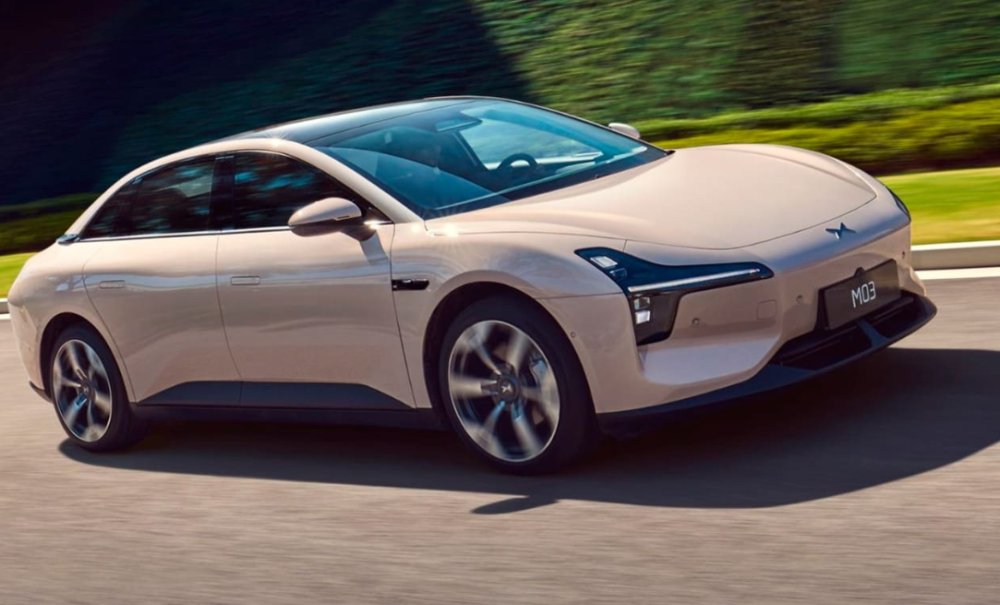 Review van XPeng Mona M03: Nieuwe standaard bij elektrische sedans