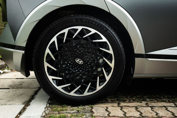 Heeft wielmaat invloed op de actieradius van een elektrische auto?