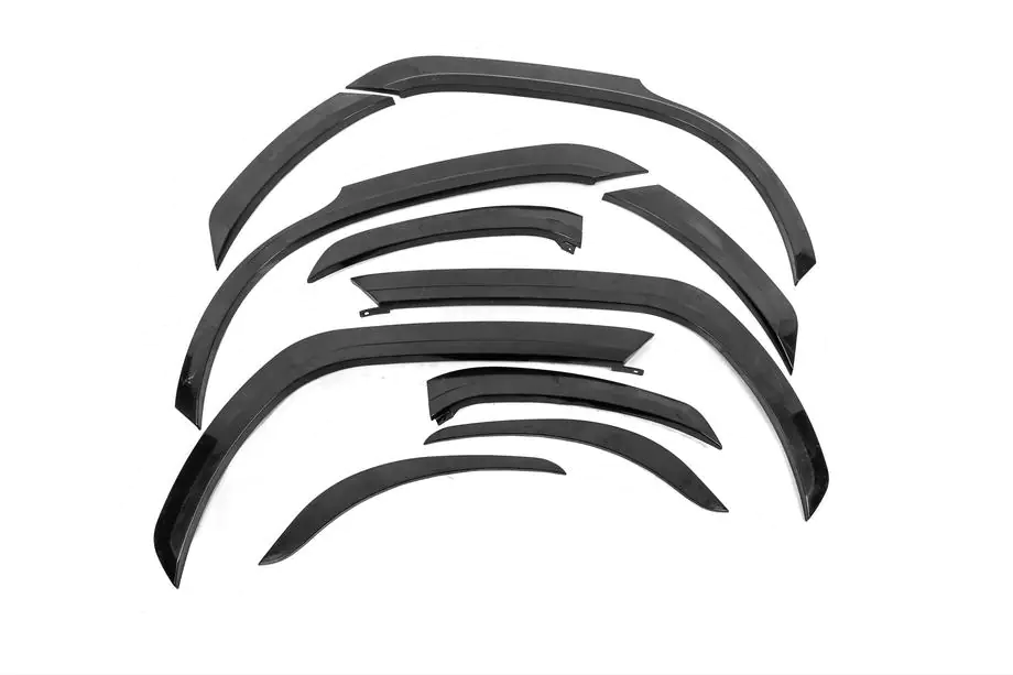 Toyota Land Cruiser 200 2007–2021 GR set wielkastverbreders (voor omgebouwde auto’s naar LC300) Foto 1