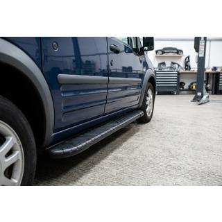 Bosphorus Black side steps (2 st., aluminium) Ford Connect 2010–2013 foto 1