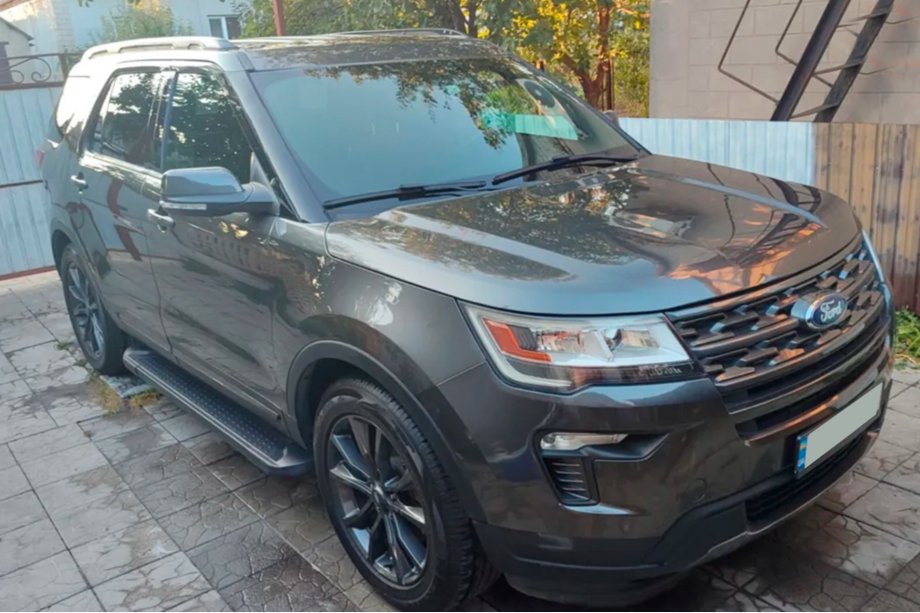 Ford Explorer 2011–2019 Allmond Black zijtreden (2 st., aluminium) Image