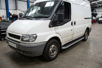 Ford Transit 2000–2014 Side steps Tayga Grey (set van 2, aluminium) foto 1