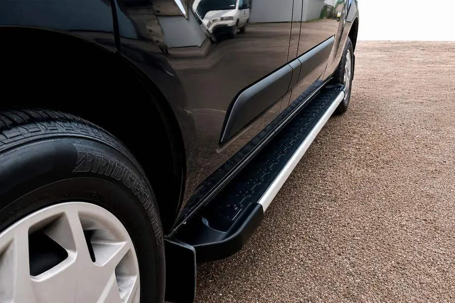 Ford Custom 2013–2022 Zijtreden RedLine V1 (2 stuks, aluminium) Image
