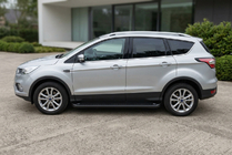 Ford Kuga/Escape 2013–2019 Allmond Black side steps (2 st., aluminium) foto 1