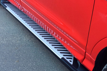 Ford Kuga/Escape 2013–2019 Side steps Line (2 stuks, aluminium) foto 6